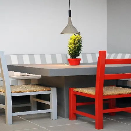 스파이시 호텔 3*