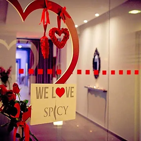 Spicy Hotel Sorrento